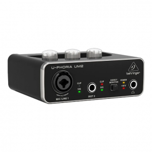 Interface de áudio Behringer U-Phoria UM2